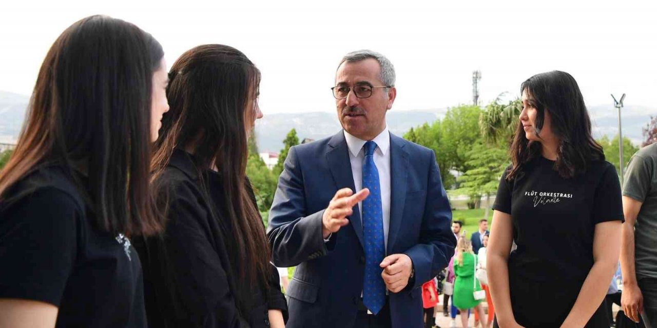 Güngör: "genç Ve Tecrübeli İşadamlarıyla İş Birliğini Önemsiyoruz"