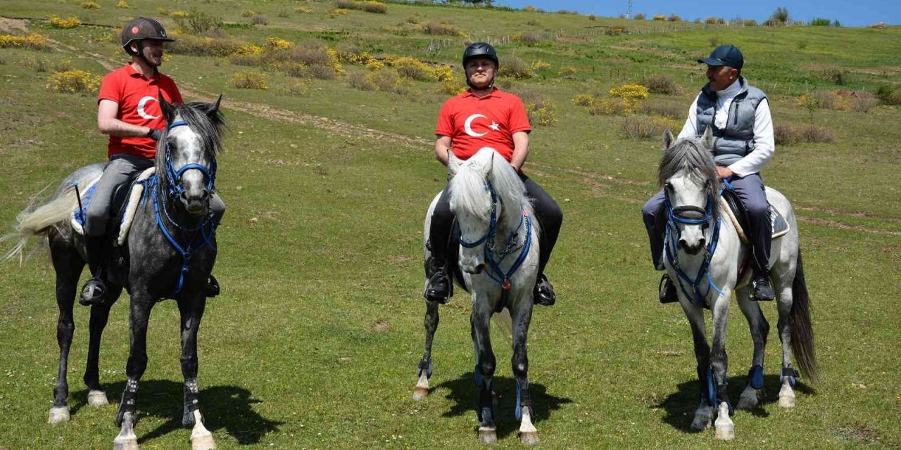 2 Bin Rakımlı Yaylada Atlı Safari