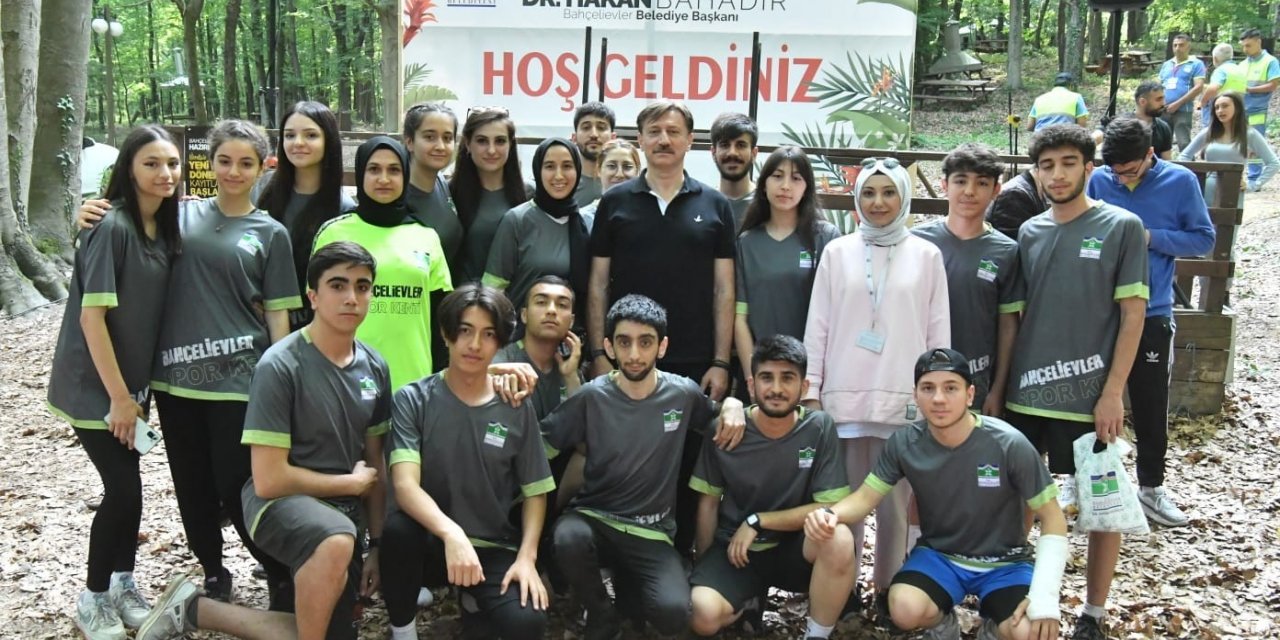 Bahçelievler Belediyesi’nden Üniversite Adaylarına Moral Pikniği