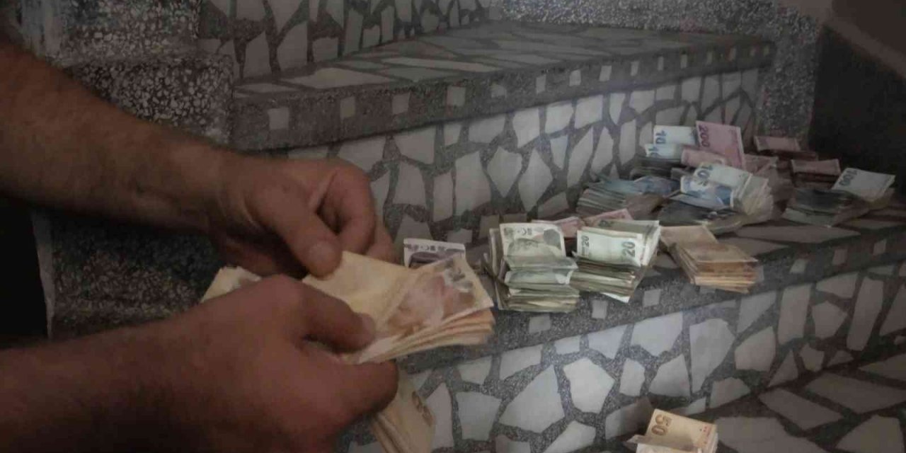 Çöp Evden Servet Çıktı
