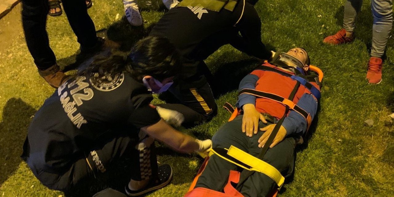 Motosiklet Yayaya Çarptı: 1 Yaralı