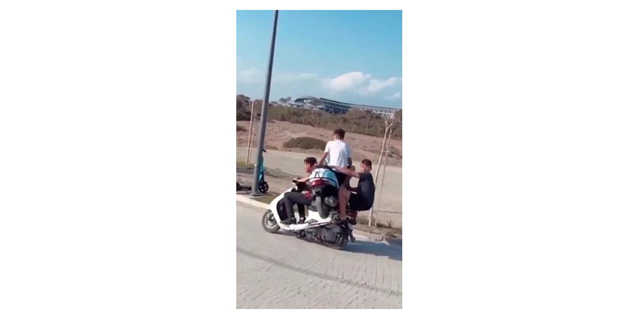 Motosiklet Üzerindeki Motosikletli İle Ölüme Meydan Okudular