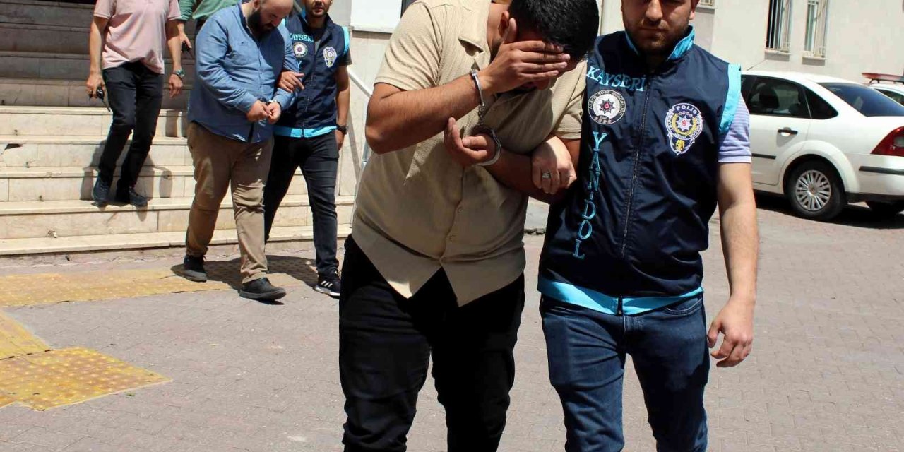 Hayali Dükkanda, Olmayan Yedek Parçalarla Vatandaşları Dolandırdılar