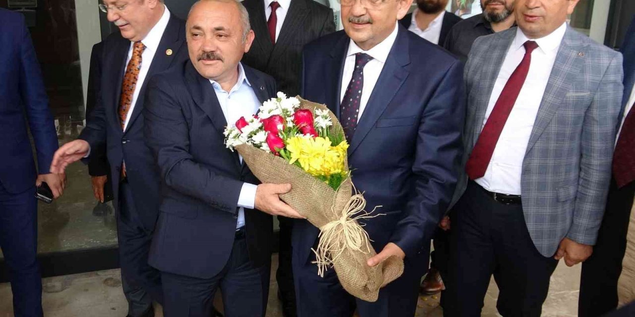 Ak Parti Genel Başkan Yardımcısı Mehmet Özhaseki: