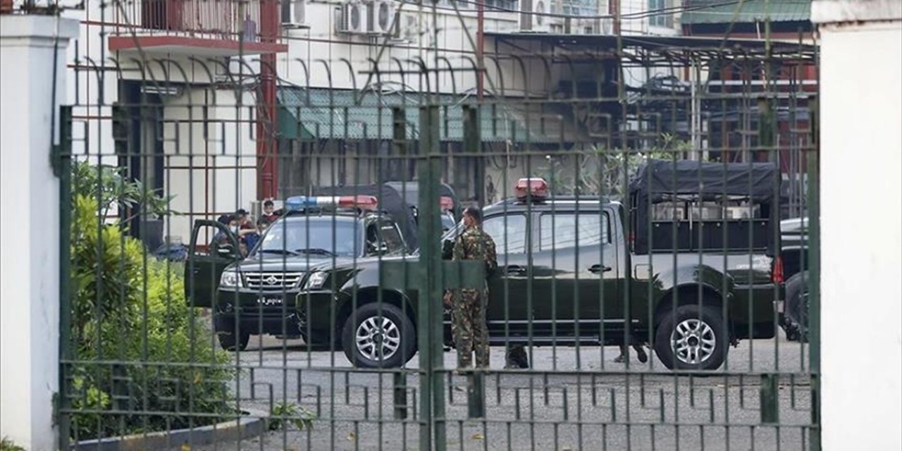 Myanmar'da Askeri Cunta Yönetimi İdam Cezasını Geri Getirdi