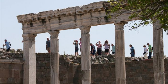 İzmir'in Eski Çağlara Açılan Kapısı: Bergama Antik Kenti