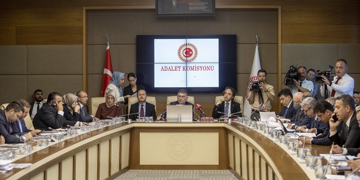İnternet Medyasının Merakla Beklediği Basın Düzenlemesi Komisyondan Geçti
