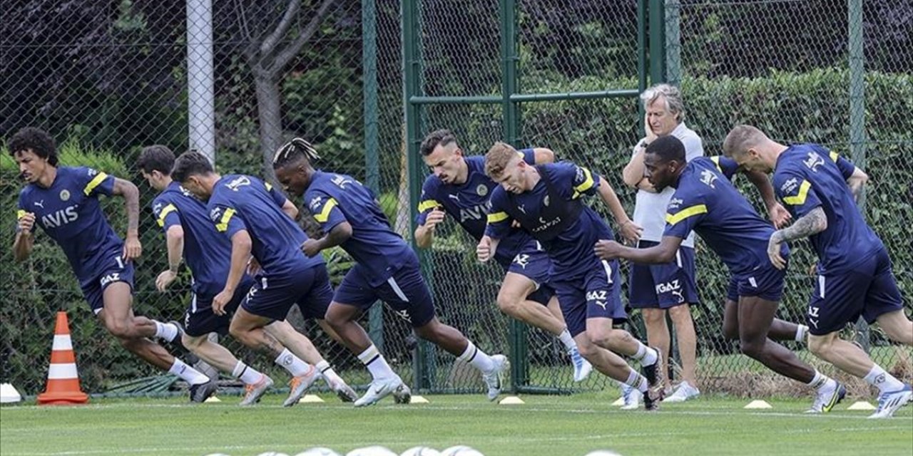 Fenerbahçe'nin Yeni Sezon Hazırlık Maçları Programı Belli Oldu