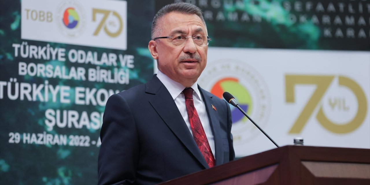 Cumhurbaşkanı Yardımcısı Oktay: 'Türkiye'yi Yüksek Faiz-Enflasyon Döngüsünden Kurtarmaya Çalışıyoruz'