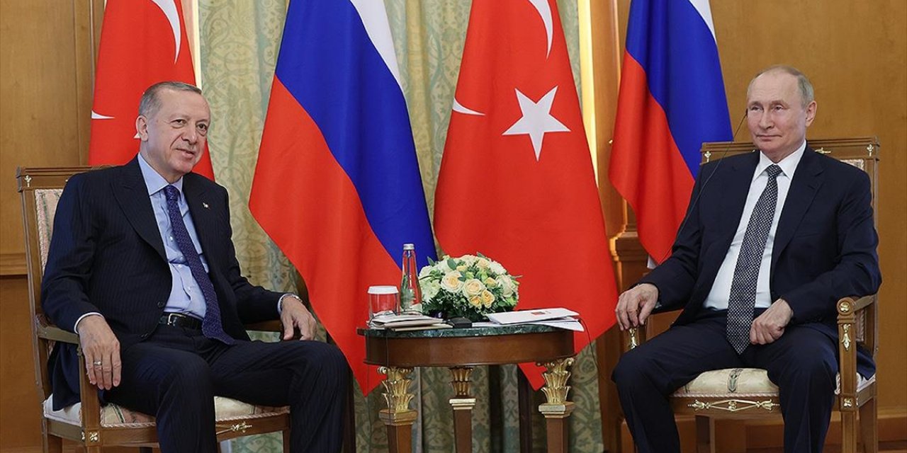 Cumhurbaşkanı Erdoğan Ve Putin Suriye'de Terör Örgütlerine Karşı Eş Güdüm İçinde Hareket Etme Kararlılığını Teyit Etti