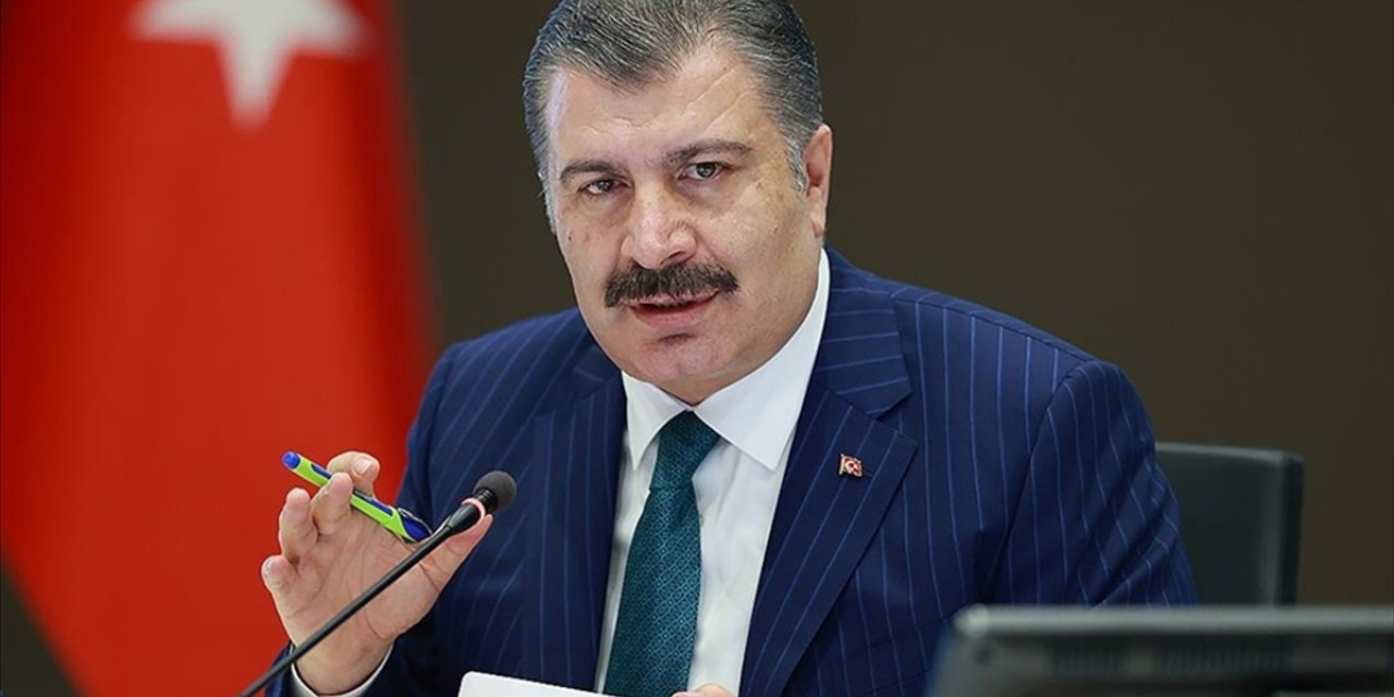 Sağlık Bakanı Koca'dan Asistan Hekimlerin Nöbet Sayılarıyla İlgili Açıklama