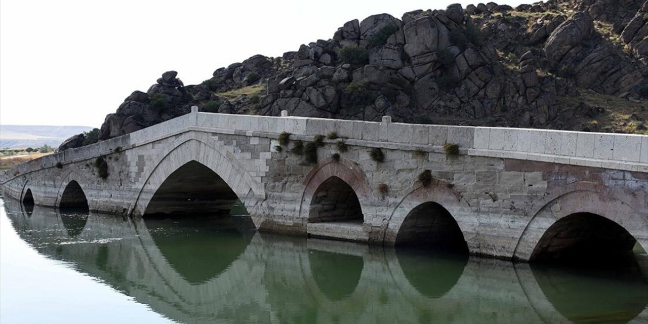 Mimar Sinan'ın Onardığı Selçuklu Mirası Köprü Yıllara Meydan Okuyor