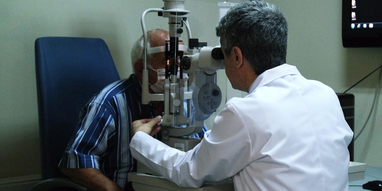 Göz Tansiyonu Cerrahisinin Etkisini Artıran Teknikle 100 Hastayı Sağlığına Kavuşturdular