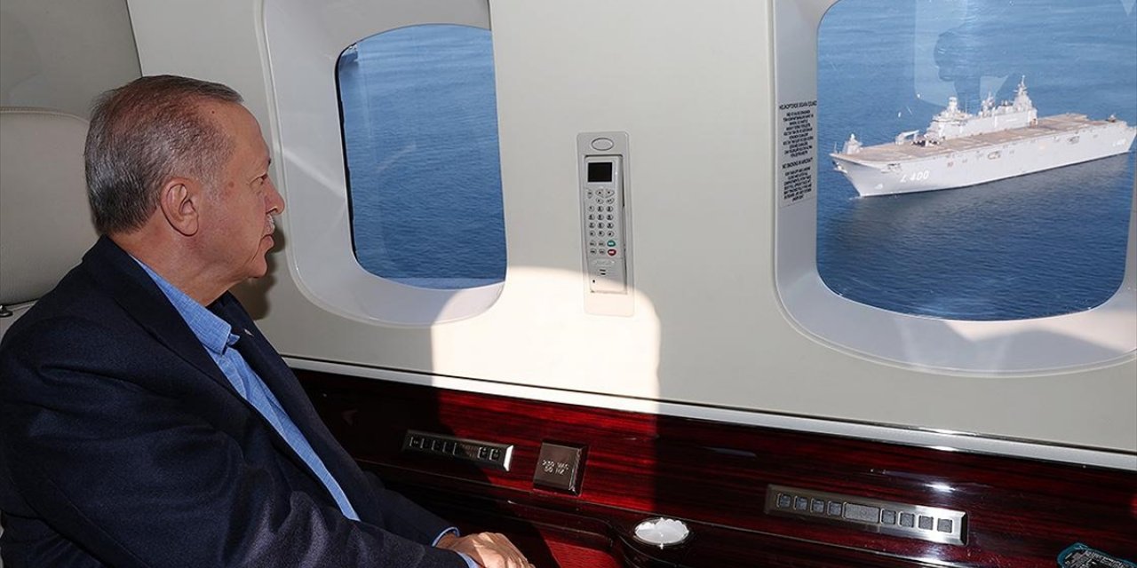 Cumhurbaşkanı Erdoğan, Tcg Anadolu'yu Havadan İnceledi