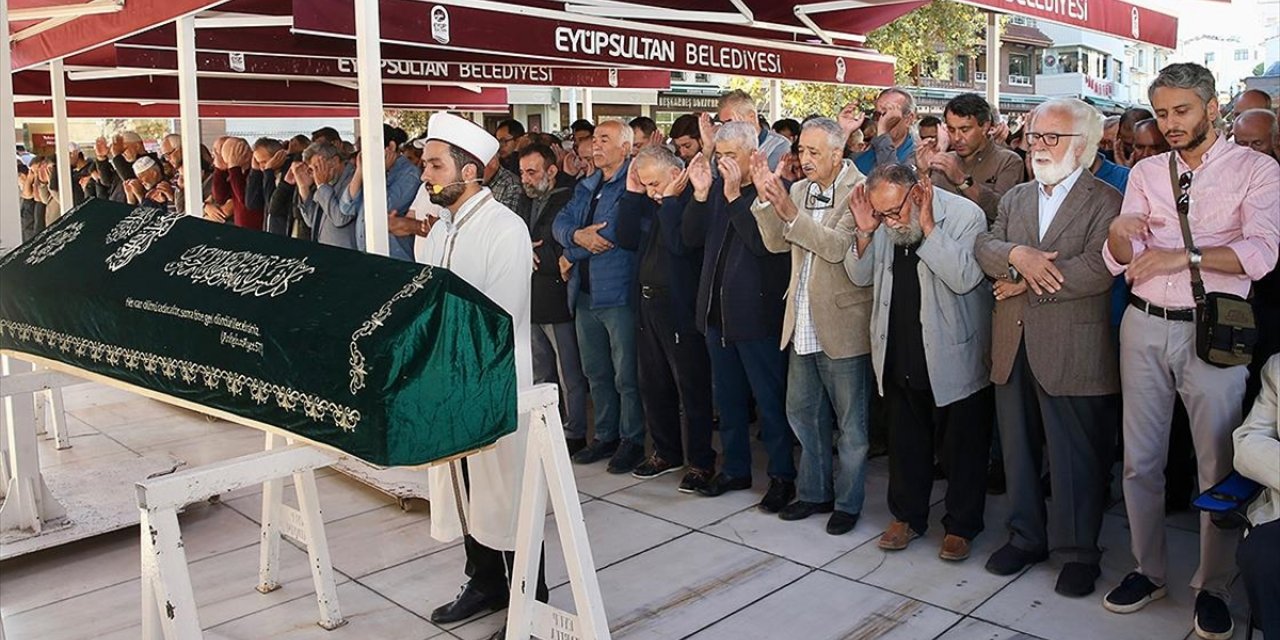 Yazar Ahmet Özalp Son Yolculuğuna Uğurlandı