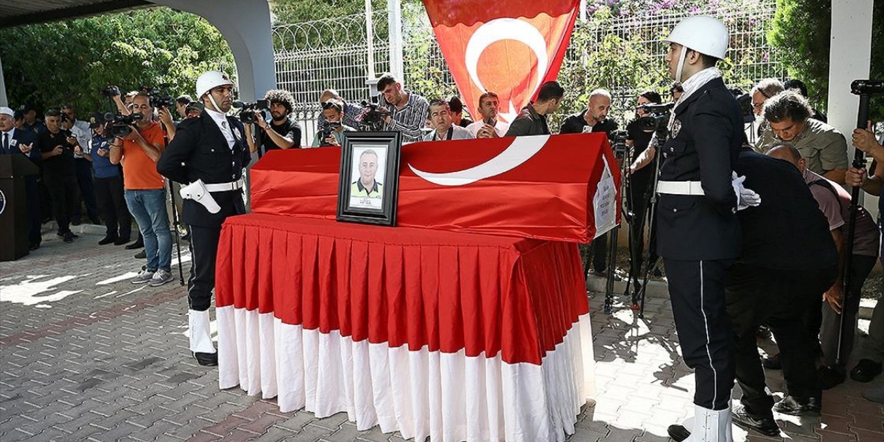 Mersin'de Şehit Polis Memuru Sedat Gezer İçin Cenaze Töreni Düzenlendi