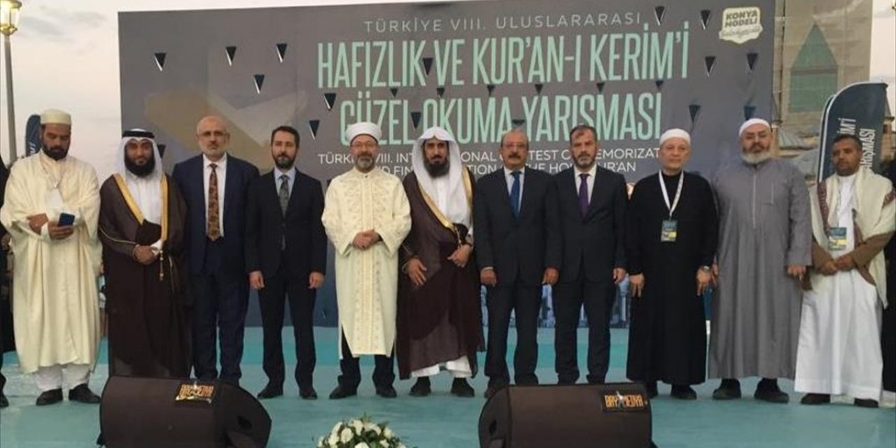 Türkiye Uluslararası 8. Hafızlık Ve Kur'an-ı Kerim'i Güzel Okuma Yarışması Konya'da Başladı