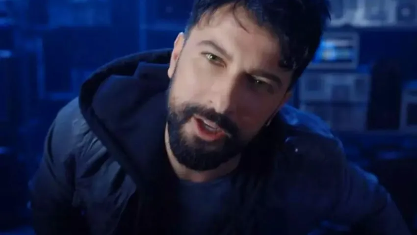 Geççek şarkısıyla rekorlar kıran Tarkan yeni şarkısının müjdesini verdi