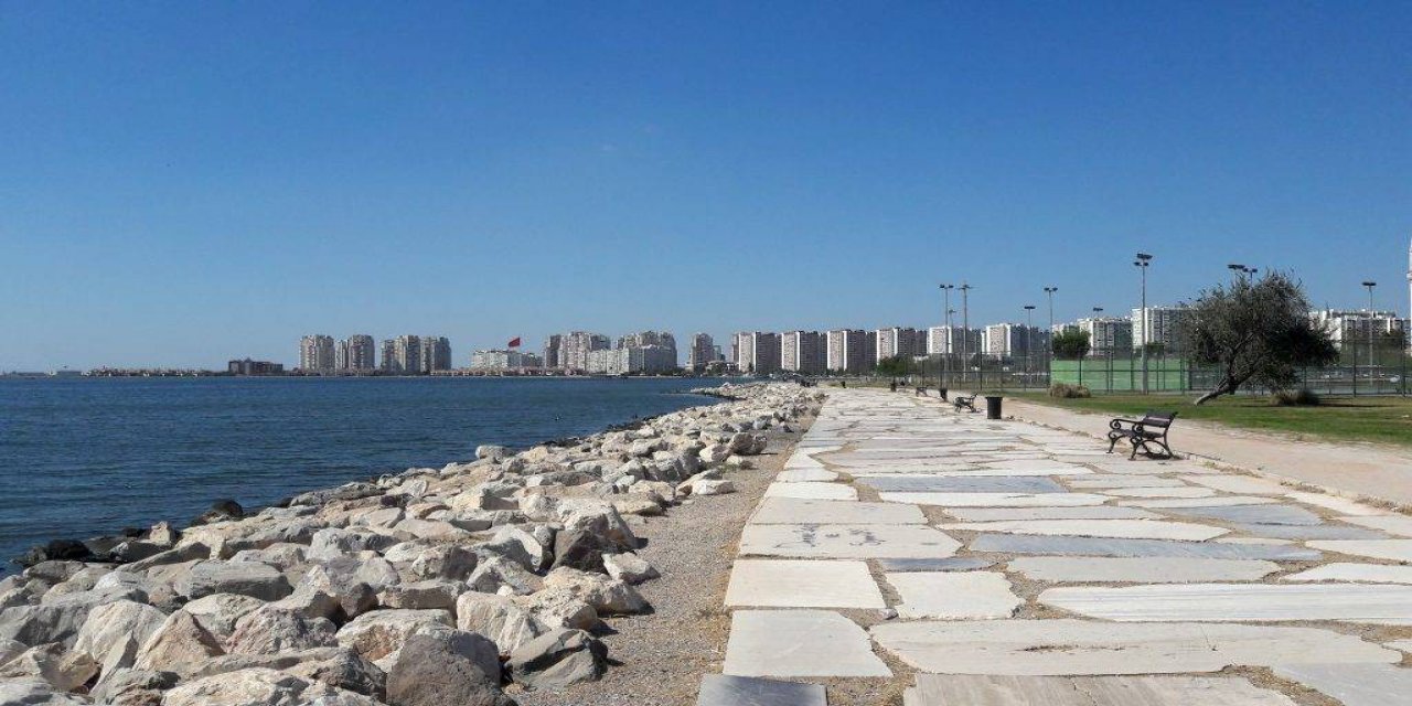 Jeofizik Profesörü Dr. Ercan’dan sert sözler ‘İzmir Mavişehir Bir Cinayet Şehridir!’