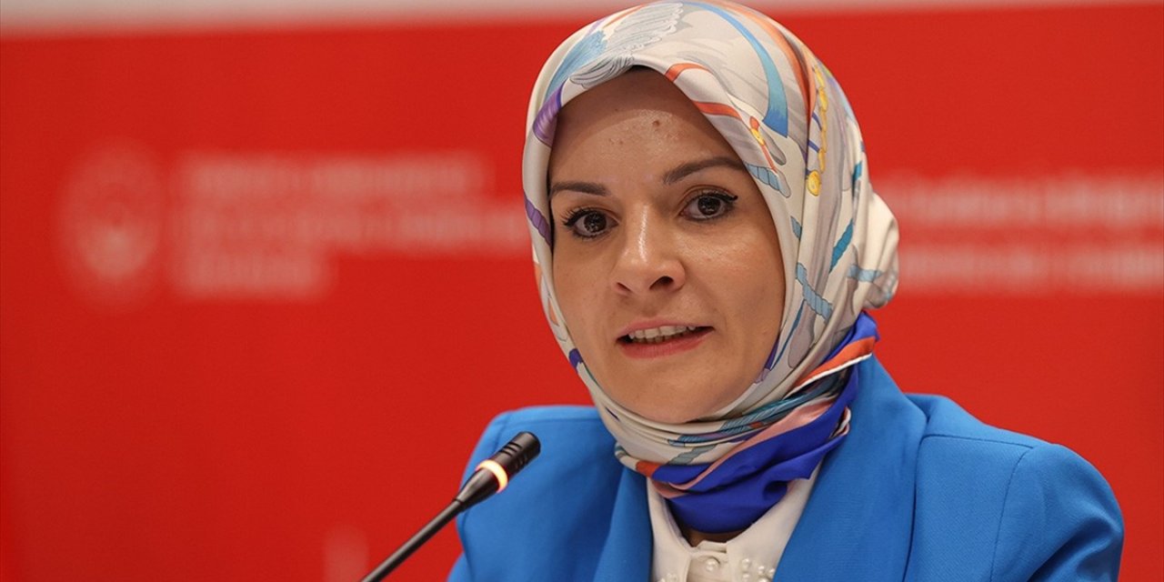 Aile Ve Sosyal Hizmetler Bakanlığı 81 İlde "aile Çalıştayı" Düzenleyecek