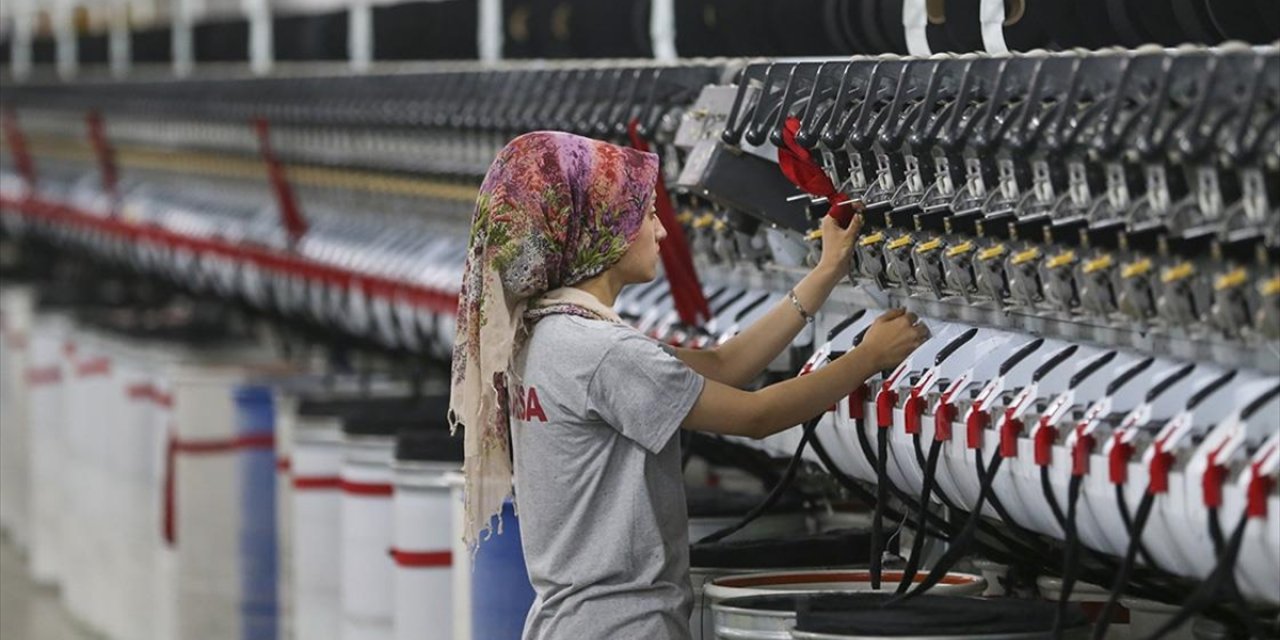 Tekstil Geri Dönüşüm Merkezi Uşak'ta Üretime Kadınlardan Büyük Katkı