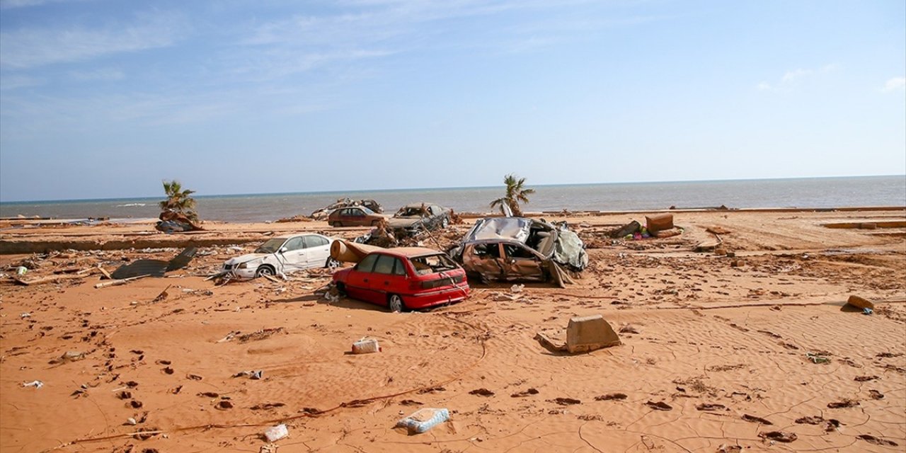 Libya'da Selden En Çok Etkilenen Derne Salgın Riski Altında