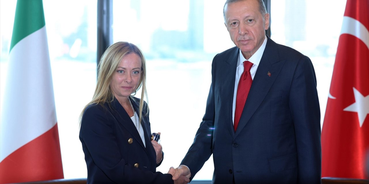 Cumhurbaşkanı Erdoğan, İtalya Başbakanı Meloni'yi Kabul Etti