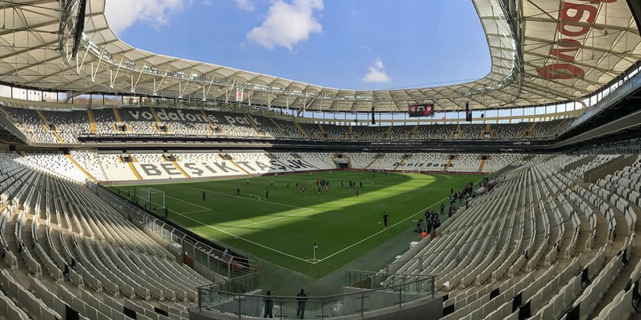 Beşiktaş, Tüpraş İle Stadyum İsim Hakkı Ve Reklam Sözleşmesi İmzaladı