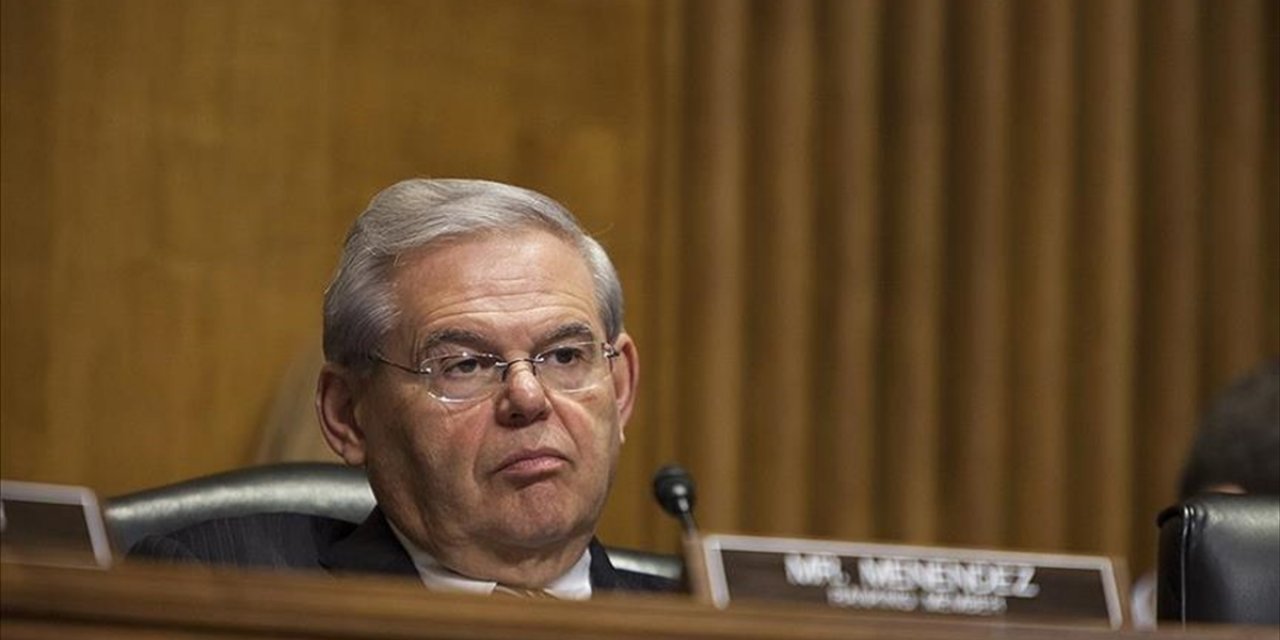 Fbı, Menendez'in Suçlandığı Rüşvet Olayına Mısır İstihbaratının Karışıp Karışmadığını İnceliyor