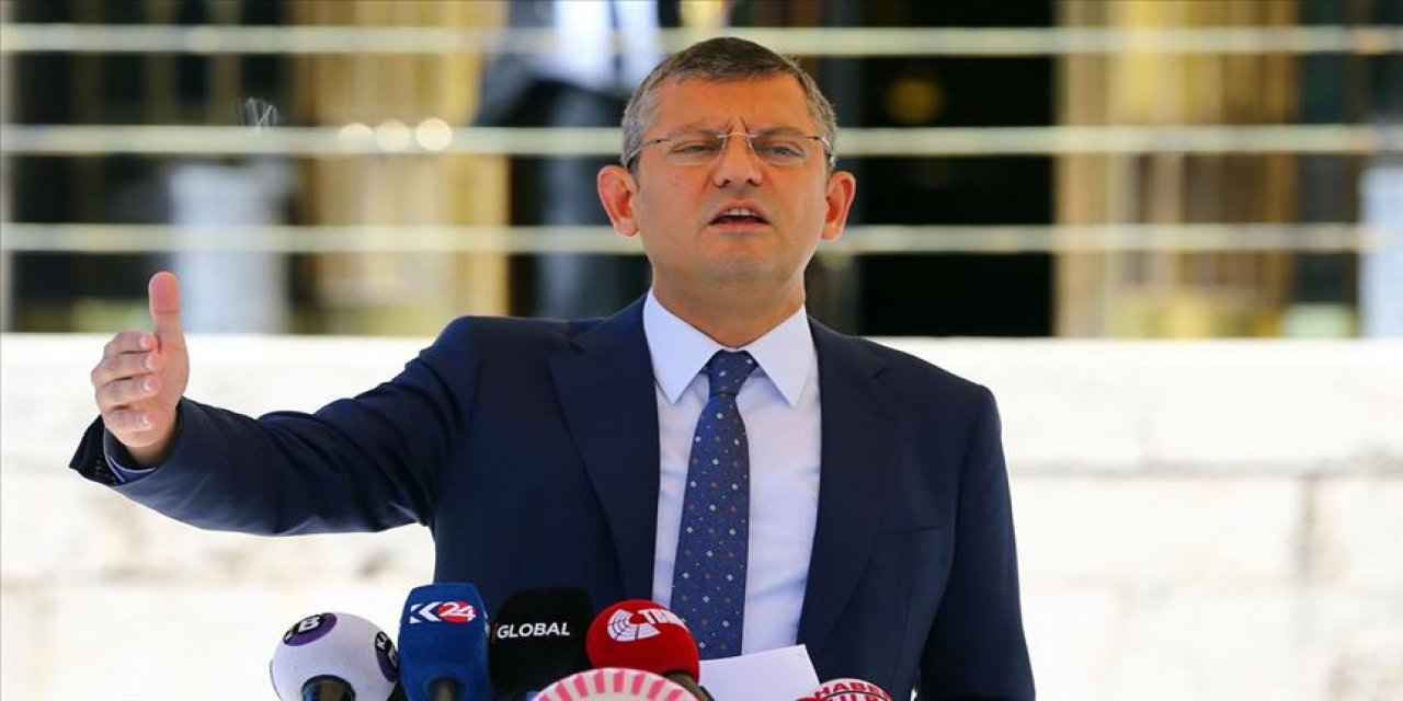 CHP'de değişim sancısı! Özgür Özel görevi bırakma kararı aldı