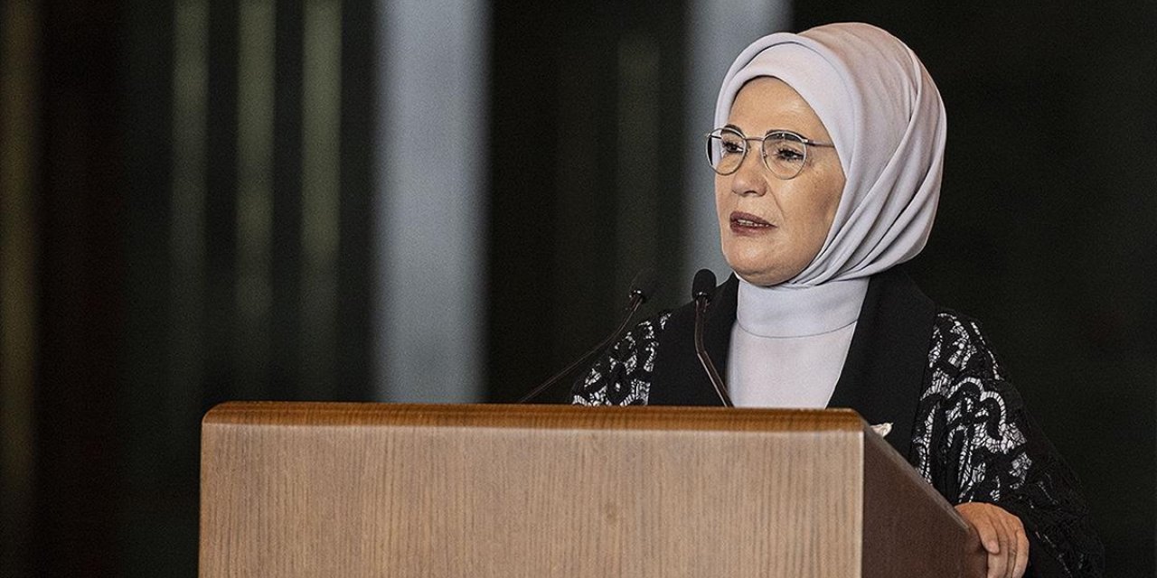 Emine Erdoğan: Koruyucu Ailelerden Yegane Beklentimiz, Yavrularımıza Huzurlu Bir Yuva Sunmalarıdır