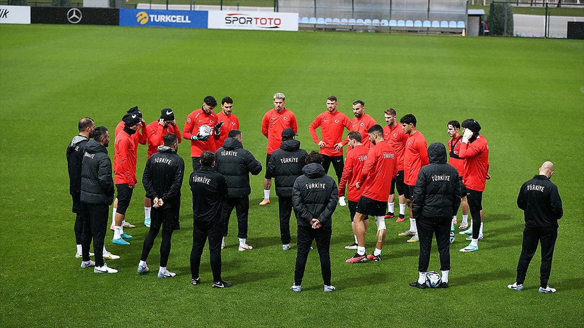 A Milli Futbol Takımı, Almanya Ve Galler maçı için hazırlıklar tamam