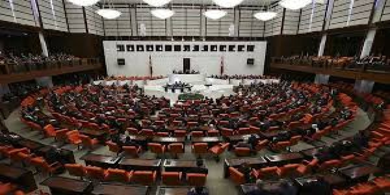TBMM'de Küfür Skandalı! Oturuma Ara Verildi