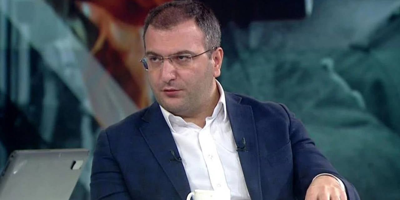 Cem Küçük'ten şok çıkış! Yemin törenine katılan tüm teğmenler ihraç edilmeli