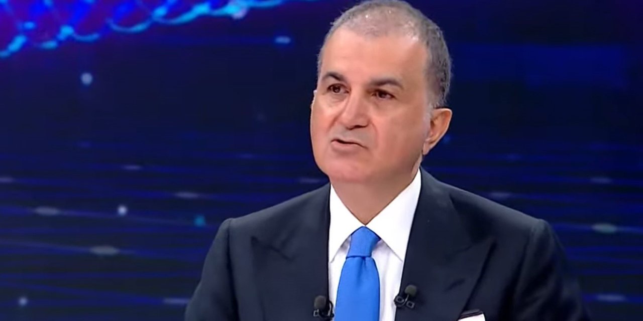 "AKP'li Ömer Çelik'ten Özel'e 'Kopyacılık' Suçlaması: Siyasi Tansiyon Yükseldi"
