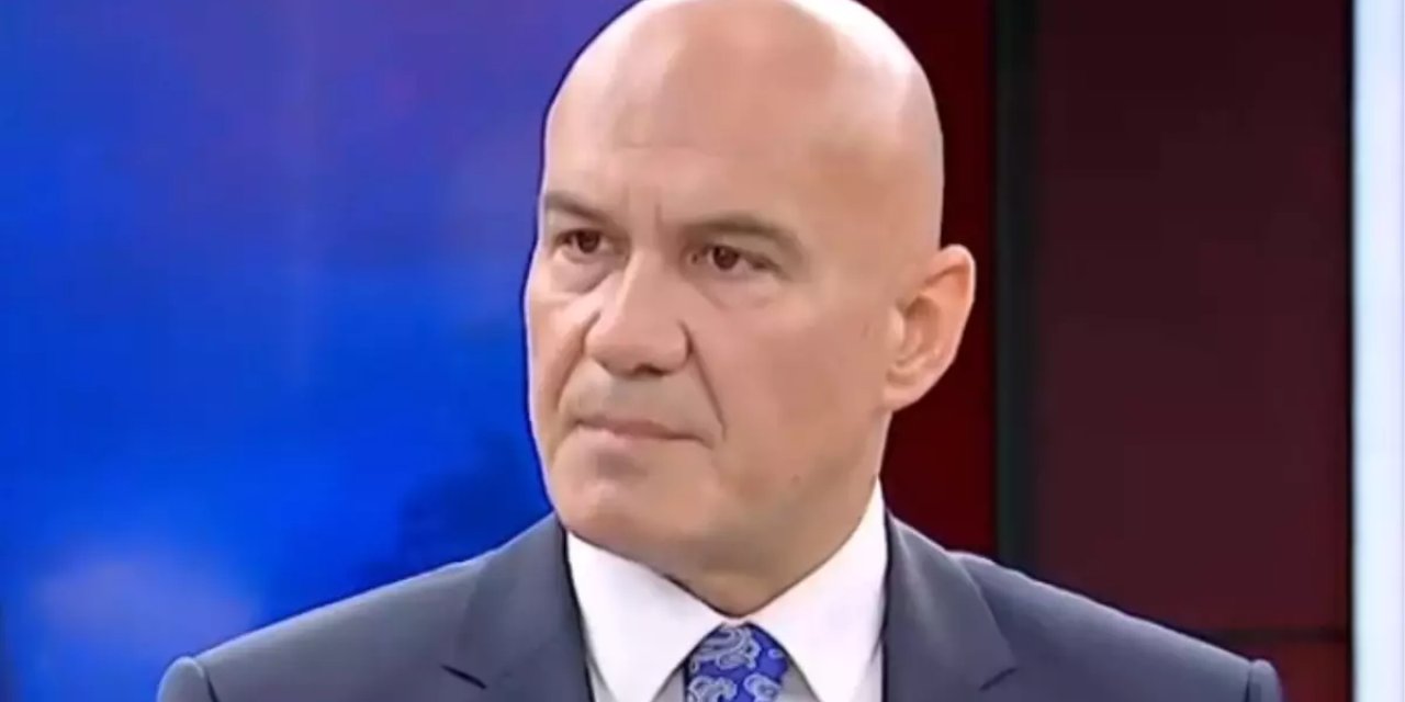 İYİ Partili Turhan Çömez'den afişlere sert tepki: Milletin adı 'Türkiye' mi?