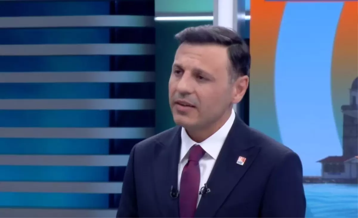 Mazbatasını teslim alan CHP İstanbul il başkanı Özgür Çelik'ten Gürsel Tekin'i kızdıracak çıkış