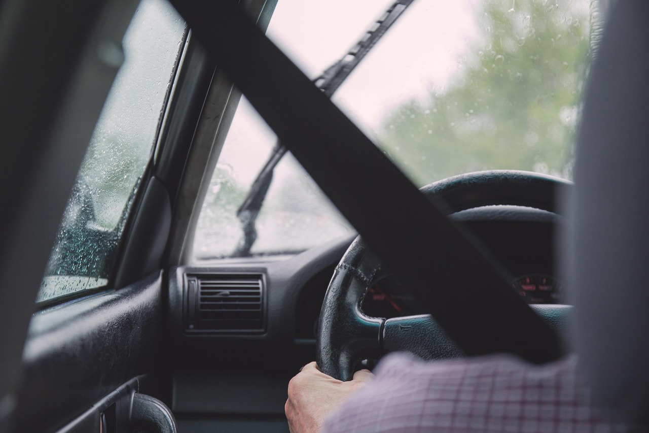 Yeni trafik yasasına tepki: “Vatandaş arabaya binmeye korkacak”