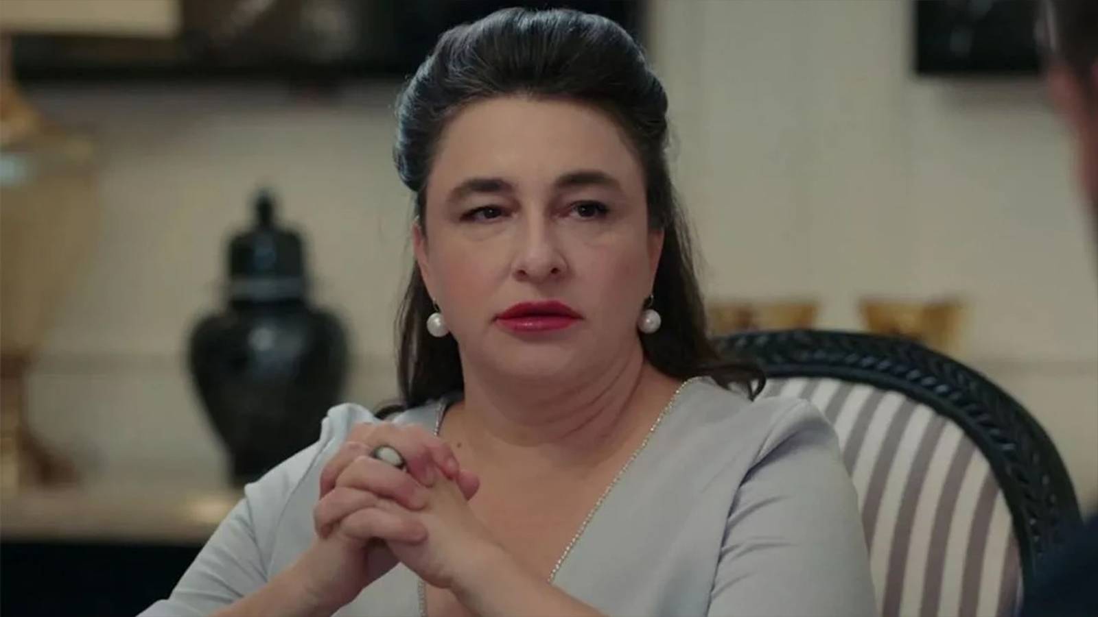 Esra Dermancıoğlu Türkiye’yi terk etti! Söylediği sözler olay oldu