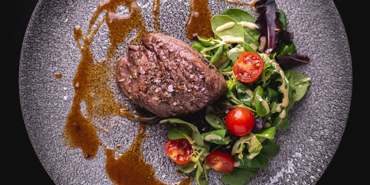 İsveçliler ayı etini nasıl tüketiyor? En popüler 5 ayı eti yemeği