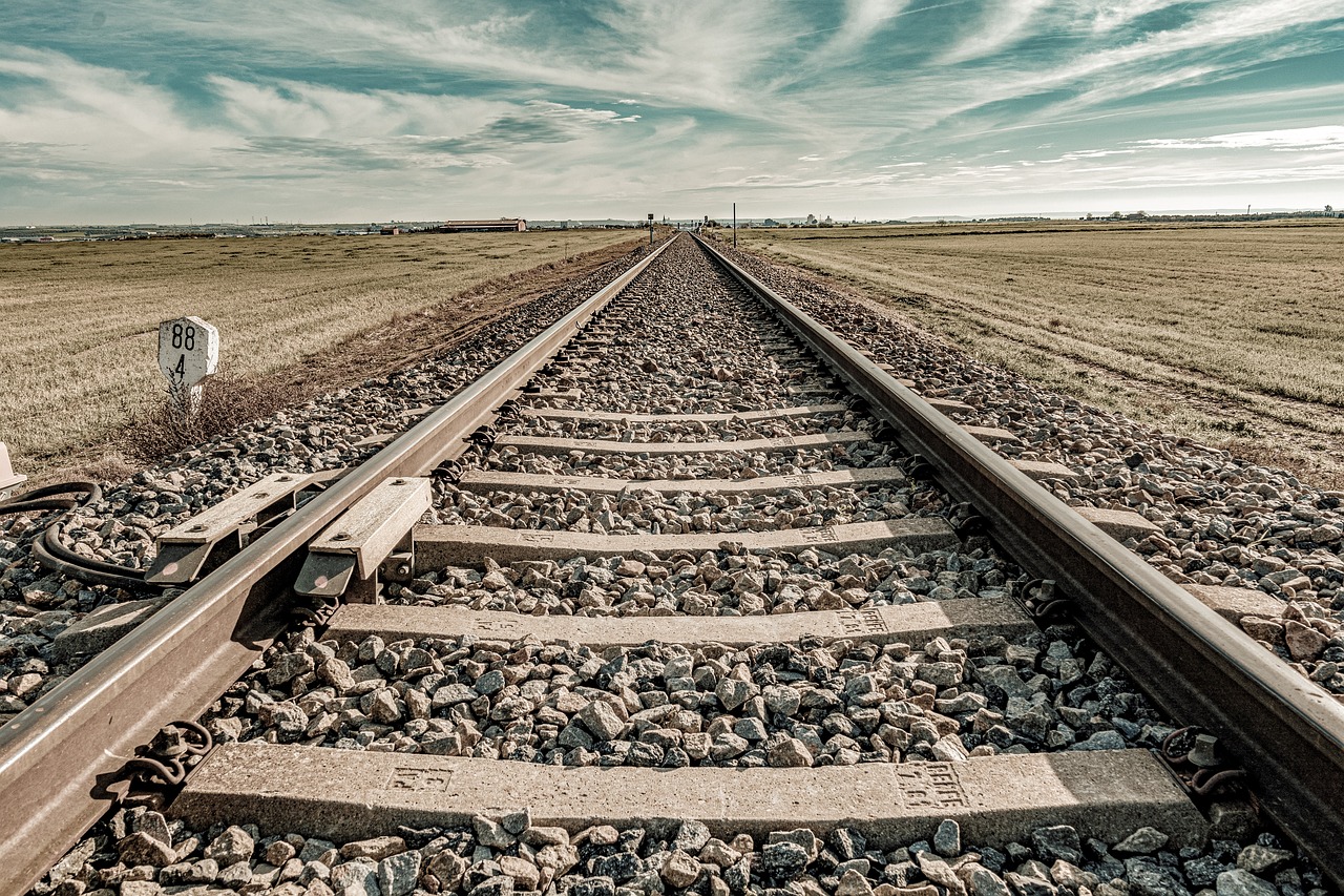 Almanya’da Deutsche Bahn çalışanlarından alarm veren tablo: Personel eksikliği ve ağır iş yükü huzursuzluğu büyütüyor