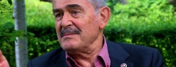 Yıllardır siyasetteydi... Yılmaz Büyükerşen'den veda açıklaması