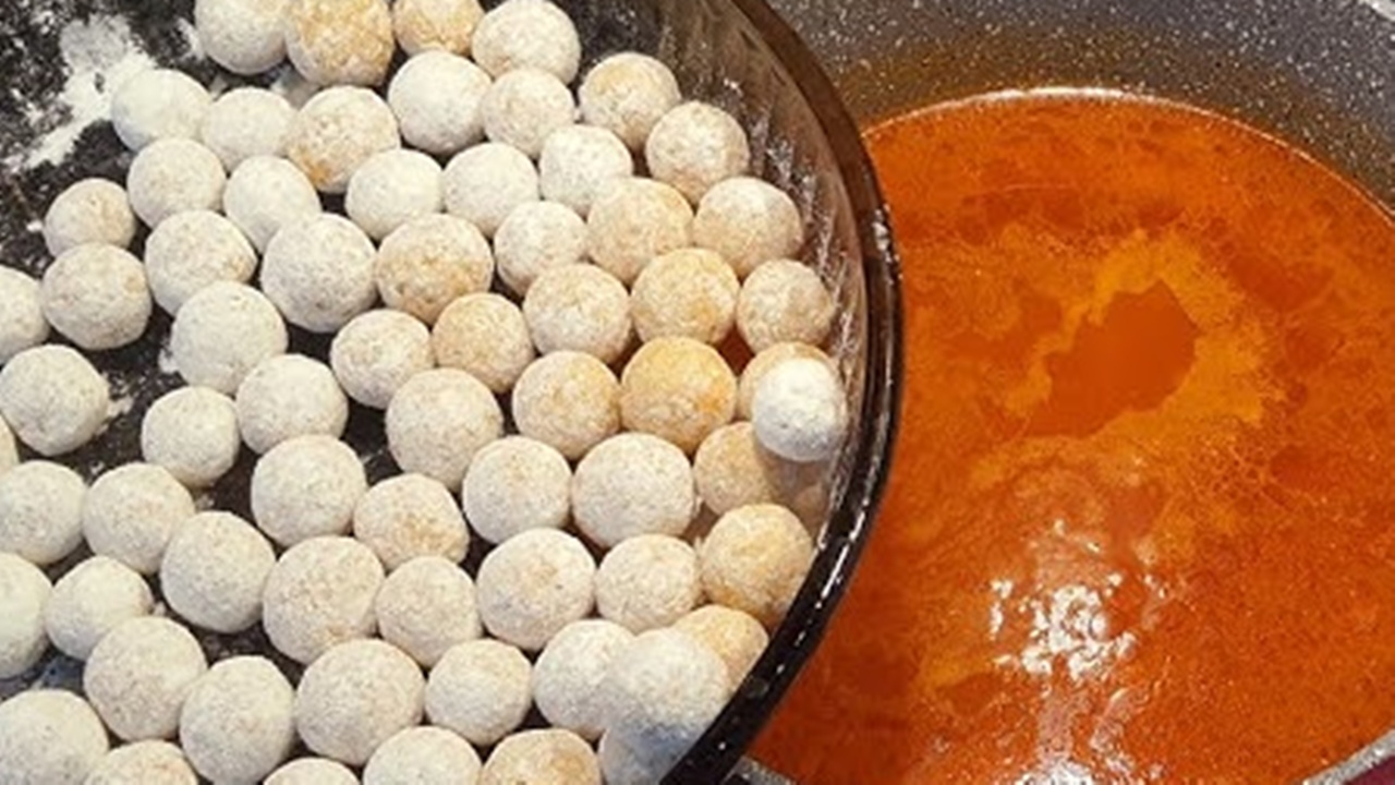 Soğuk Günlerin Şifası: Ege’den Sıcacık Bir Lezzet “Sıkıcık Çorbası”