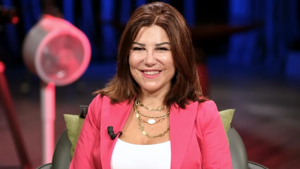 Sedef Kabaş'a Erdoğan'a hakaretten gözaltı