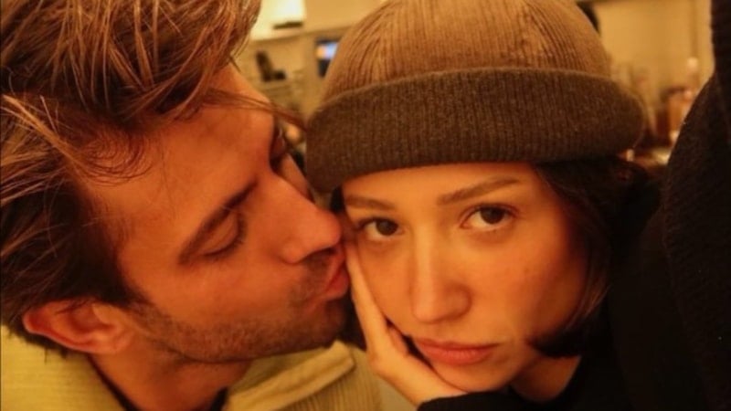 Serkay Tütüncü, Zeynep Bastık'la olan aşkını itiraf etti! Çılgın bir aşkın pençesindeyiz