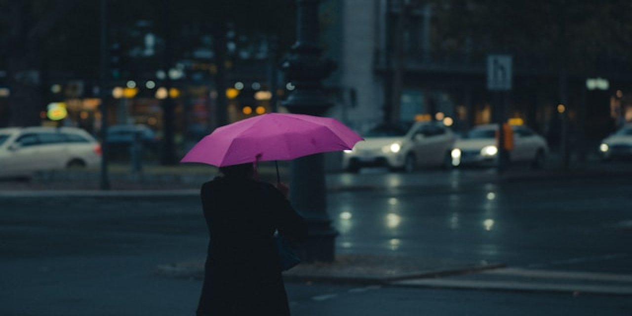 Meteoroloji'den hafta sonu için 'yerel kuvvetli yağış' uyarısı: Harita yeşile döndü!