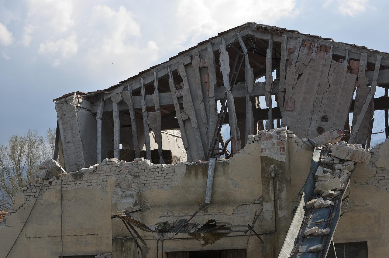 Venezuela'da deprem felaketi büyüyor: En az 164 can kaybı, 20 binden fazla kişi kayıp