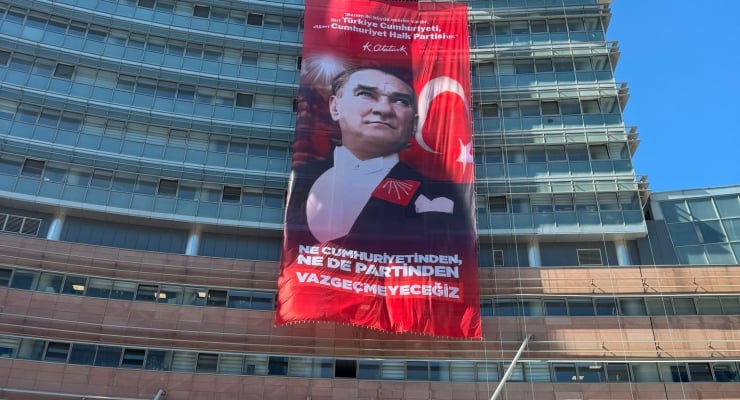 Kılıçdaroğlu liderliğindeki CHP yanlışlıkla her şeyden vazgeçti