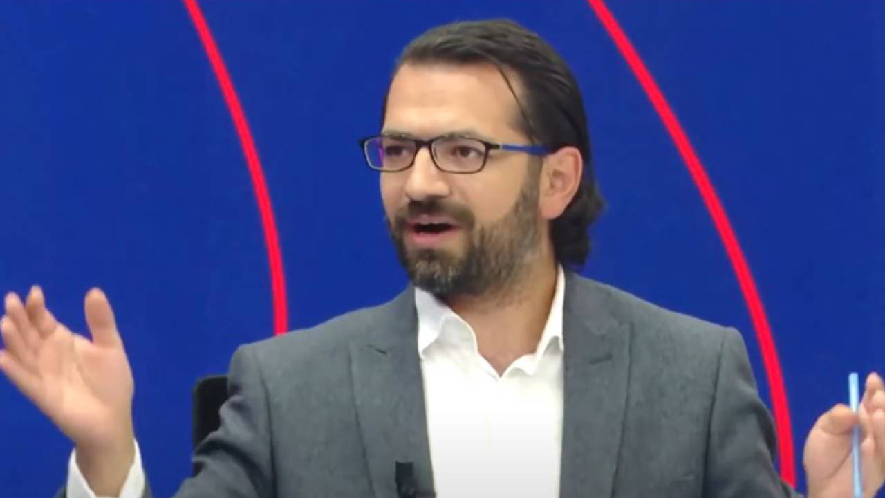 Hacı Yakışıklı'dan flaş iddia! Yeni Parti'den 10 milletvekili istifa edebilir