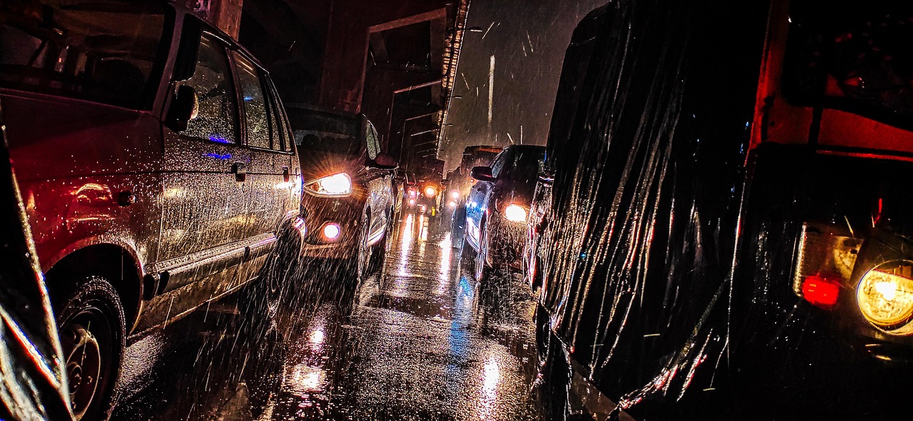 Sağanak yağış geliyor: 26 ile turuncu ve sarı kodlu uyarı yapıldı